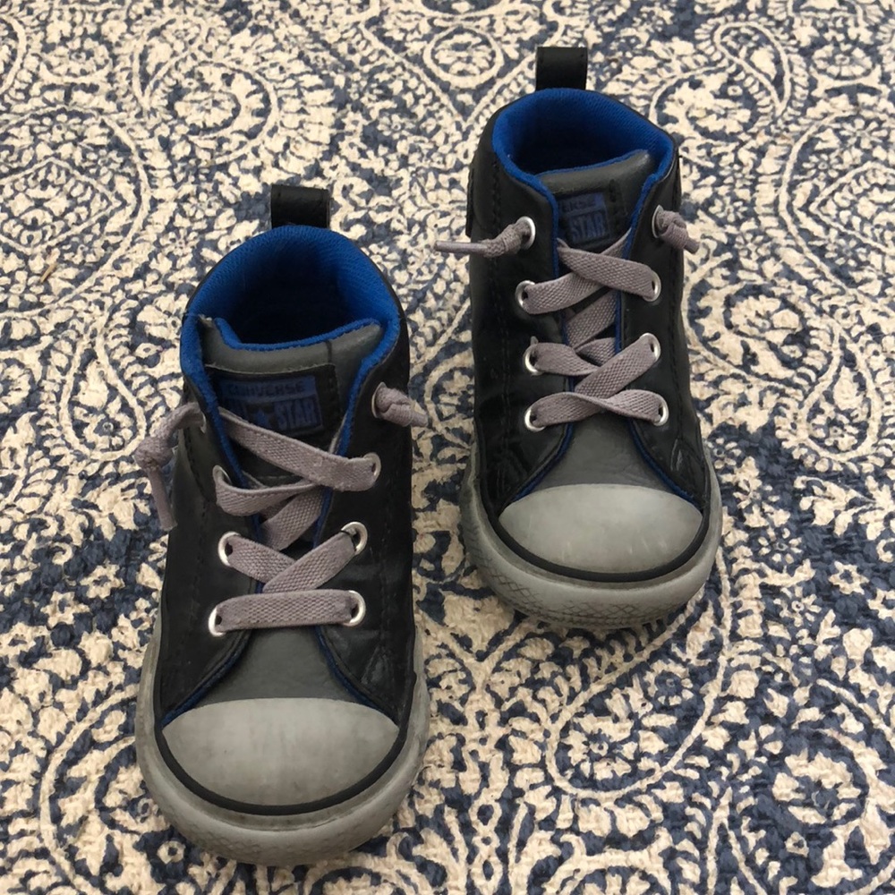 Toddler Leather Converse